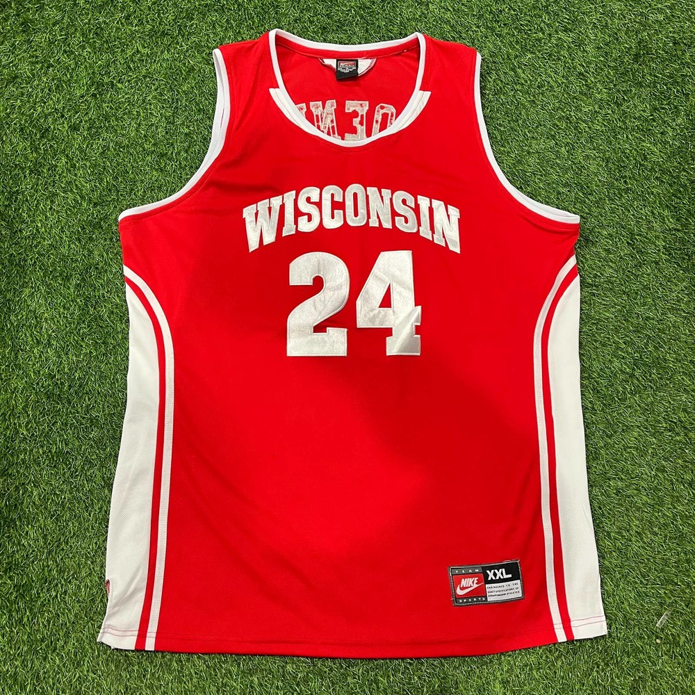 Mens Y2K Team Nike Wisconsin Badgers Basketball Jersey 24 Koenig